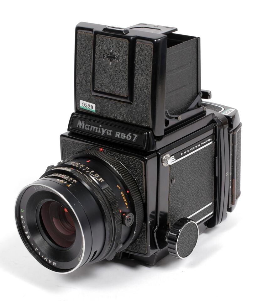 Mamiya RB67 Pro 6X7 camera with WLF + 120 back + 90mm F3.8 C lens 